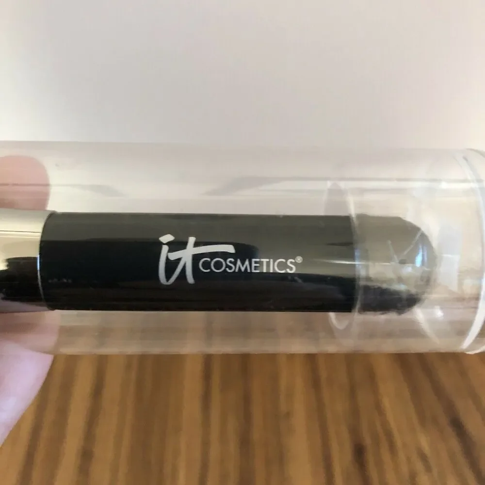 it Cosmetics Heavenly Luxe No. 8 Wand Ball Powder Brush #8
